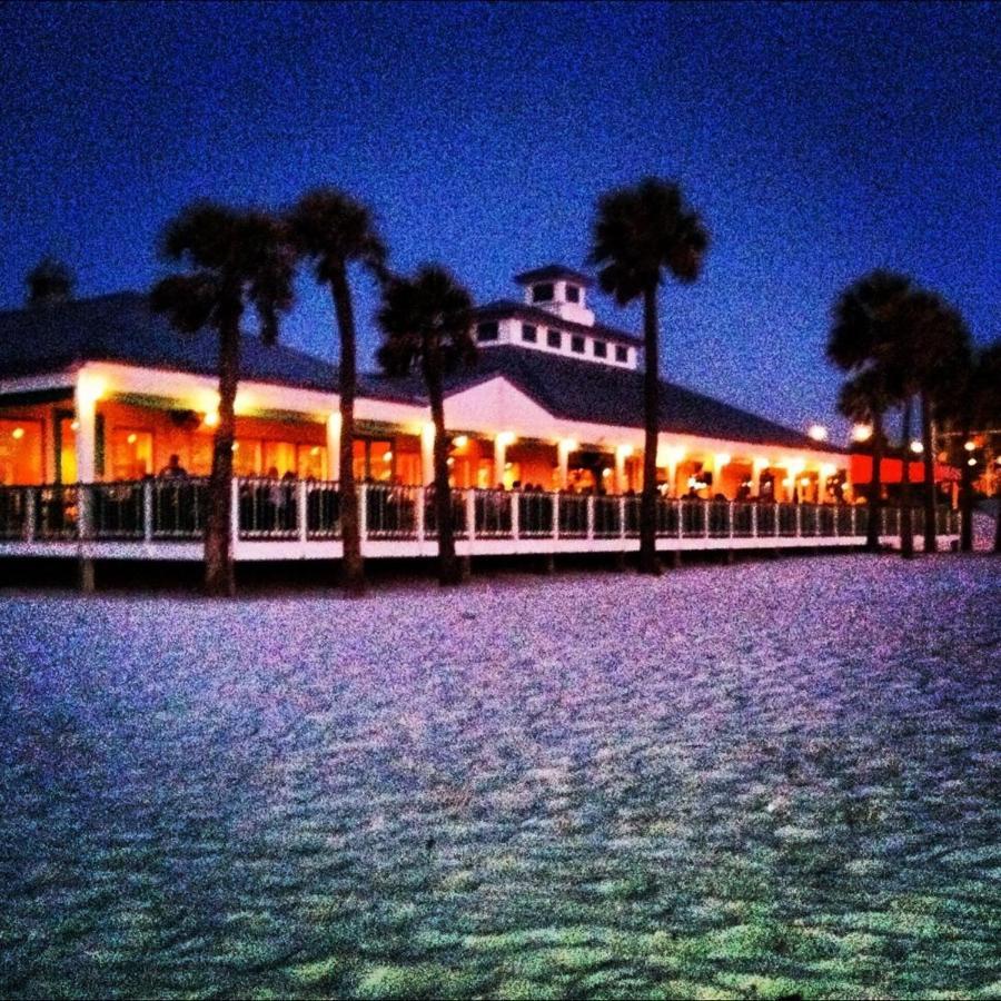 Palm Pavilion Hotel 2*